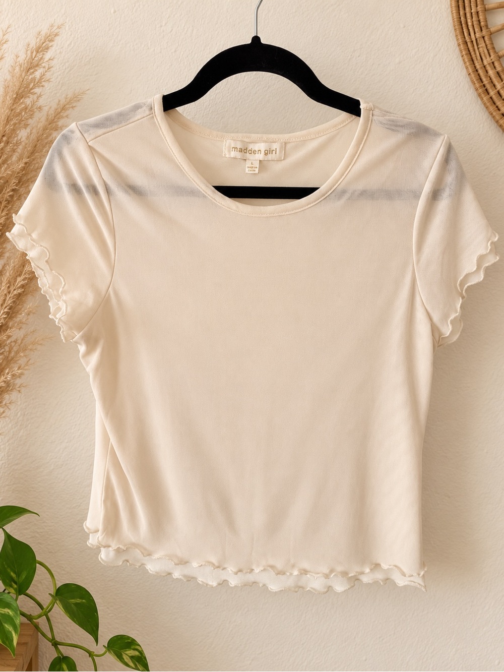 Madden Girl Cream Ruffle-Trim Short Sleeve Tee
